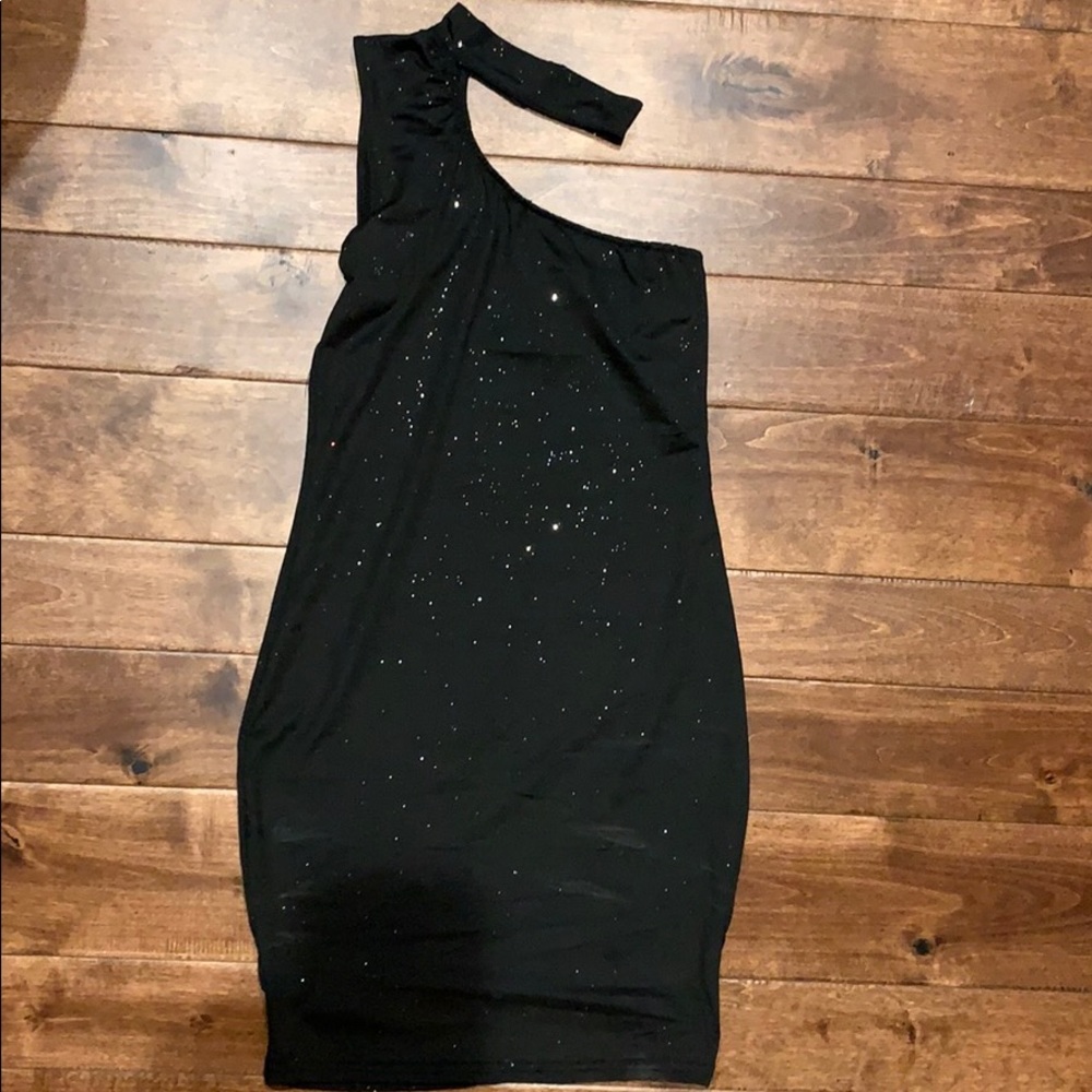 Sexy and short mini dress!